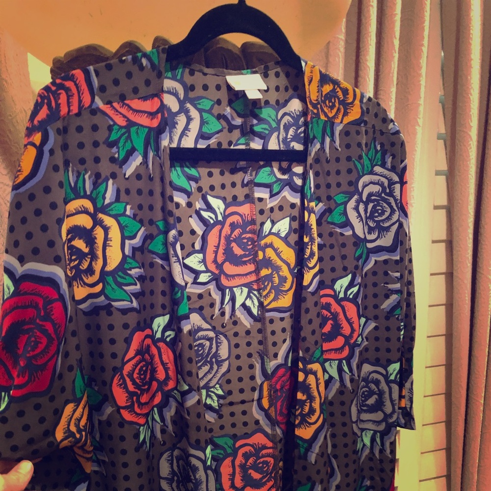 Lularoe kimono